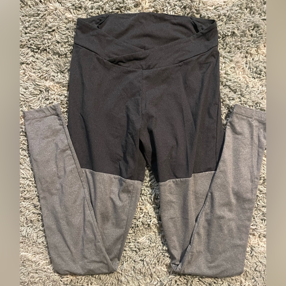 Women’s Gym Shark leggings